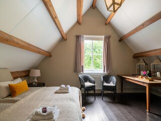 Cottage Rossum Features 32