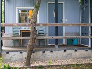 Cottage Rossum Outdoor Recording 5