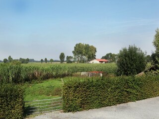 Farmhouse Aardenburg Outdoor Recording 2