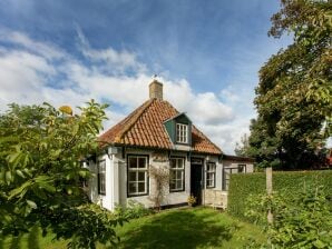 Holiday house Fairytale Cottage in Nes Friesland with garden - Nes - image1