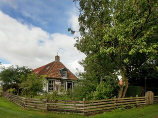 Holiday cottage Nes Outdoor Recording 3