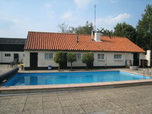 Gezellig vakantiehuis in Brabant met zwembad - Oisterwijk - image1