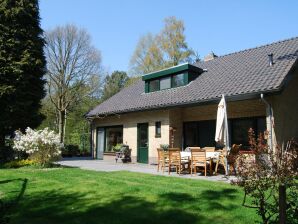 Prachtige villa met zwembad en sauna - Venhorst - image1
