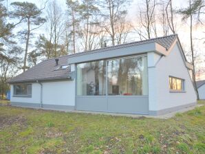 Casa de vacaciones independiente en Limburgo en medio de un increíble bosque - Stramproy - image1