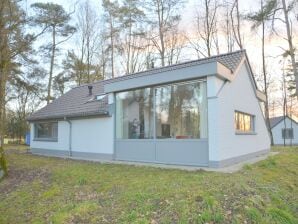 Holiday house Bungalow mit Blick auf einen schönen Teich - Stramproy - image1