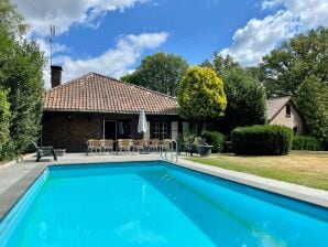 ferme,terrasse,jardin,barbecue à Sint JoostLimburg - Ohé en Laak - image1