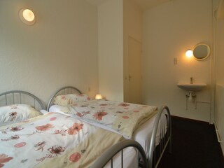 Apartment Walem Features 15