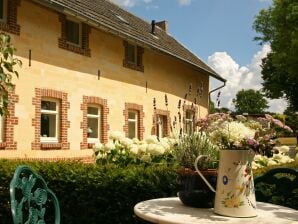 Farmhouse Heller Bauernhof in Gulpen, Niederlande mit Garten - Gulpen - image1