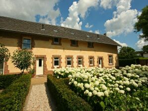 Heller Bauernhof in Gulpen, Niederlande mit Garten - Gulpen - image1