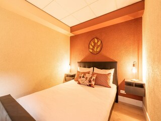Apartment Walem Features 32