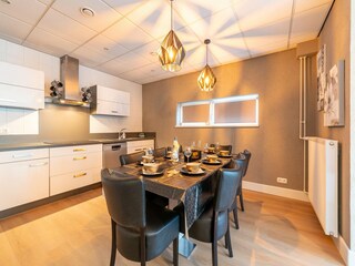 Apartment Walem Features 20