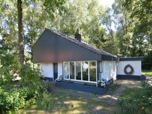 Holiday house Modern Holiday Home in Haaksbergen with Garden - Haaksbergen - image1