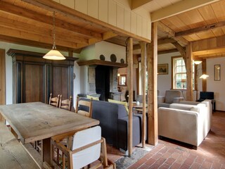 Farmhouse Hengelo Features 18