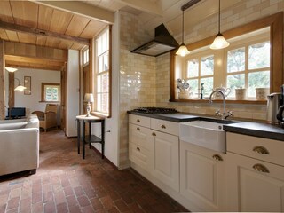 Farmhouse Hengelo Features 20