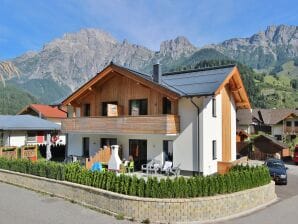 Holiday house Holiday home in ski area in Leogang with sauna - Leogang - image1