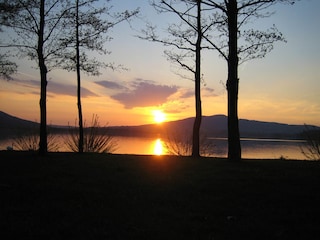 Sonnenuntergang am Mondsee