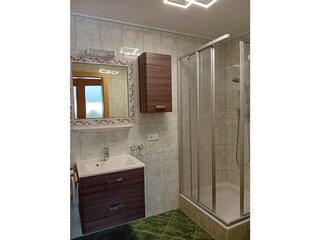 Vakantieappartement Pfunds Badkamer 14