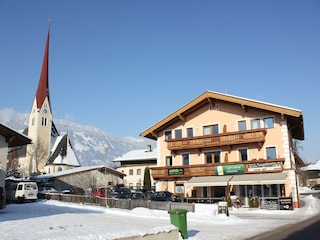 Apartment Uderns Außenaufnahme 3