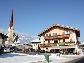 Apartment Uderns Außenaufnahme 2