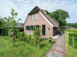 Bauernhaus in Rheeze nahe Wald und Wiesen