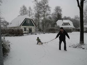 Holiday house Beautiful Holiday Home in Heeten with Private Garden - Schalkhaar - image1