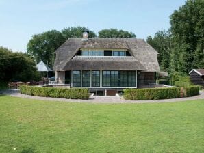 Landhaus Eine geräumige Villa in Nijensleek mit Sauna - De Bult - image1