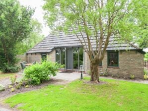 Farmhouse Idyllisches Bauernhaus in Waskemeer am Waldrand - Donkerbroek - image1