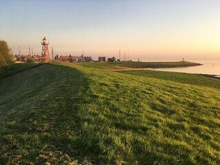 Holiday house Warns Environment 33