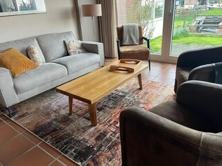 Holiday house Warns Features 15