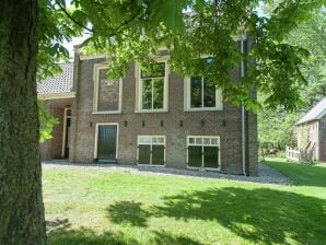 Vakantiehuis Sfeervolle woning in Easterlittens op een Friese boerderij - Pasen - image1