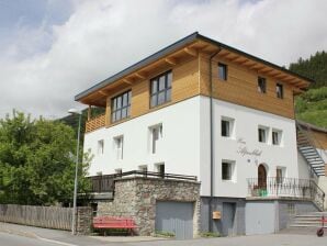 Ruim vakantiehuis in Tirol met speelruimte en balkon - Als - image1