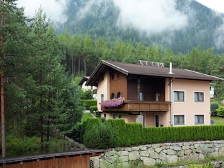 Apartment Sautens Outdoor Recording 10