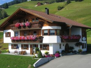 Apartment Wohnung mit Balkon in ruhiger Lage in Vorarlberg - Bartholomäberg - image1