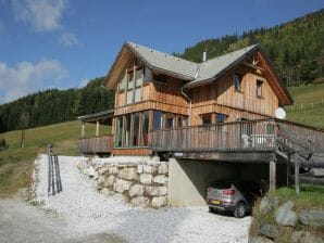 Chalet in Hohentauern with in-house wellness - Hohentauern - image1