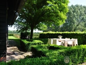 Schönes Ferienhaus in Leende mit überdachter Terrasse - Heeze-Leende - image1