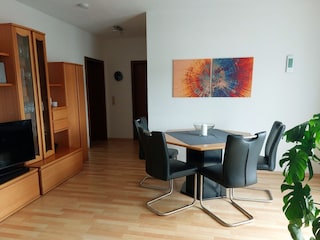Ferienwohnung Schneider, Essbereich
