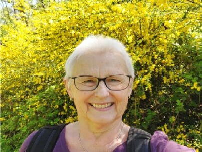 Frau Annemarie Schneider