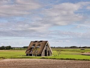 Moderne große Villa direkt am Wattenmeer. - Wierum - image1