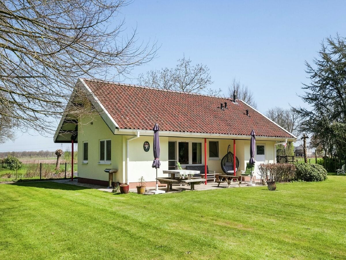 Ferienhaus Heino Außenaufnahme 1