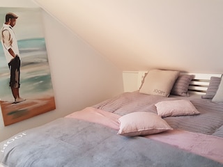 Schlafzimmer mit Boxspringmatratzen (180 cm X200 cm)