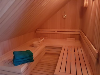 Die große Sauna lädt zum Relaxen ein