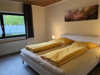 Schlafzimmer 5 im EG