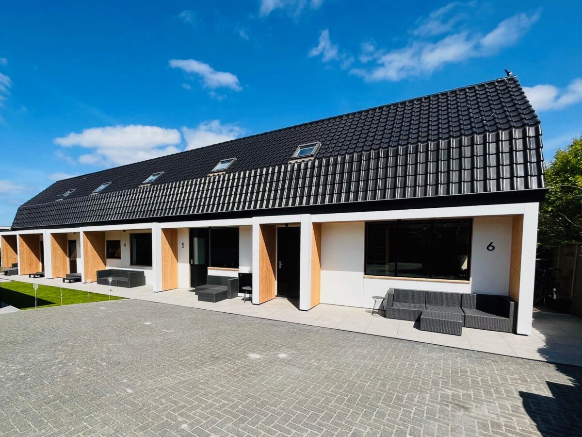 Dorpsweg 18 Apartment