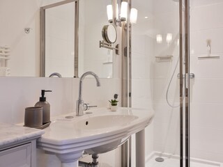 Villa La Croix-Valmer Bagno 25