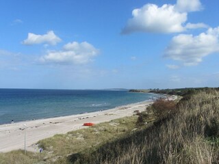 Strand mit Dünen