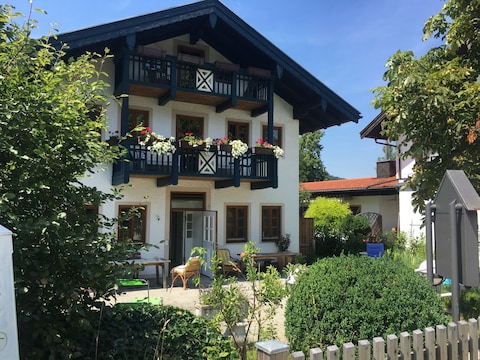Holiday apartment Müller 4 in Haus Alpenrose