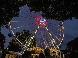 Riesenrad beim Seenachtsfest in Titisee