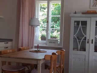 Esstisch
