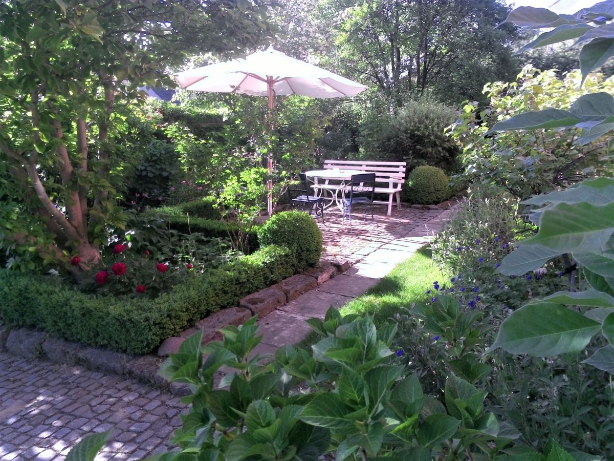 Ferienwohnung im ehemaligen Bauernhaus, DürrröhrsdorfDittersbach, Frau