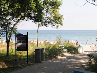 Weg zum Strand direkt gegenüber